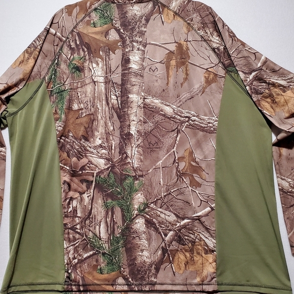 RealTree Xtra Longsleeve 2XL Green Camouflage Mens 1/4 Zip Scent Factor PT 5007 - Picture 6 of 10